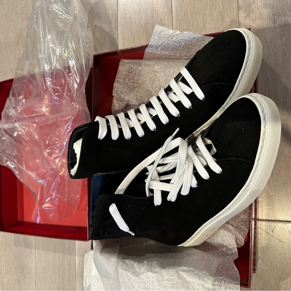 Brand new Tamara Mellon black suede high tops sneakers size 37.5